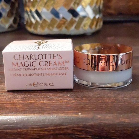 Charlotte Tilbury Other - Charlotte Tilbury mini moisturizer